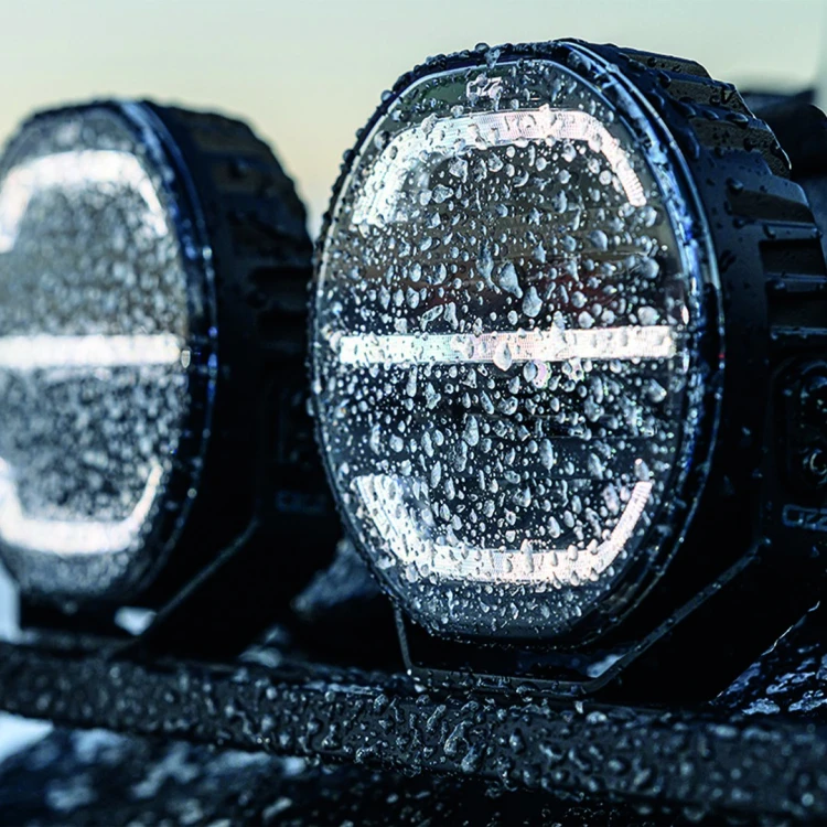 Reflektor drogowy LED OZZ XR2 P7" czarny