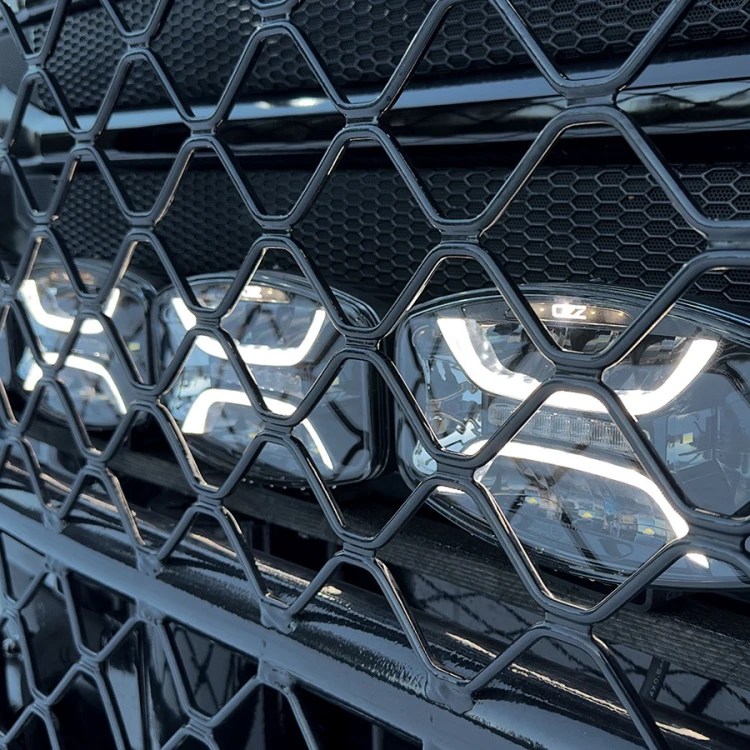 Reflektor drogowy OZZ XO1 P czarny