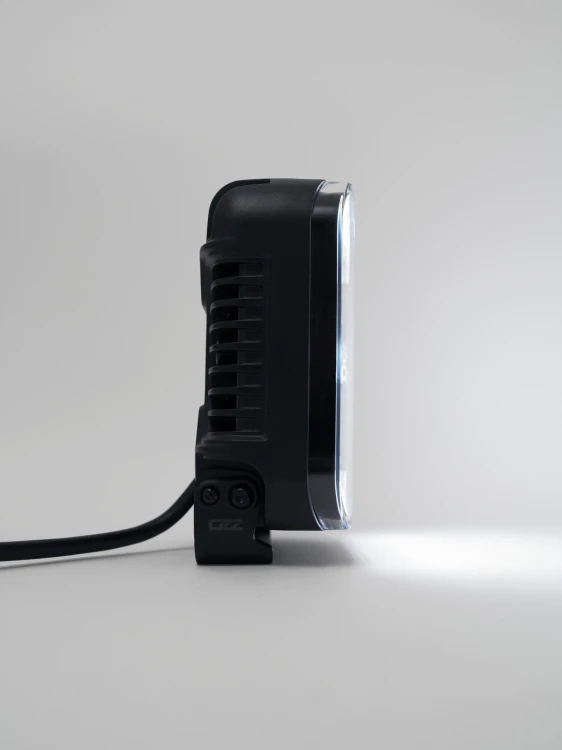 Reflektor drogowy LED OZZ SQR 7" czarny