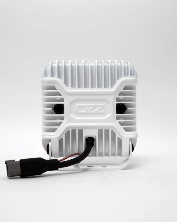 Reflektor drogowy LED OZZ SQR 7" biały