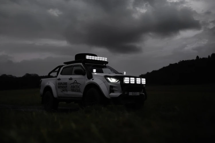 Reflektor drogowy LED OZZ SQR 5" biały