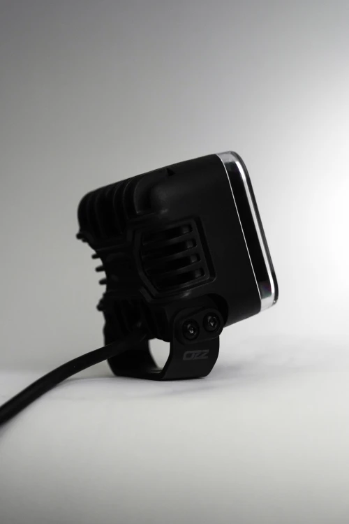 Reflektor drogowy LED OZZ SQR 3" czarny