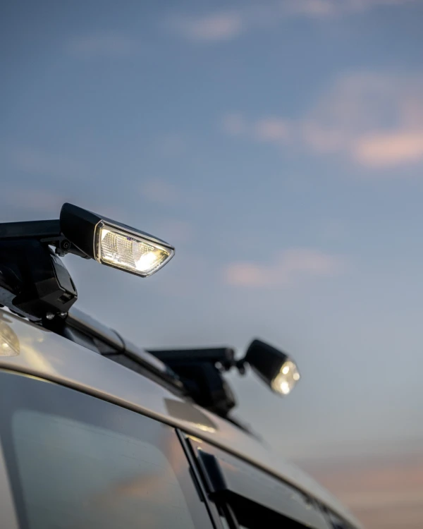Lampa robocza/cofania LED OZZ WR1
